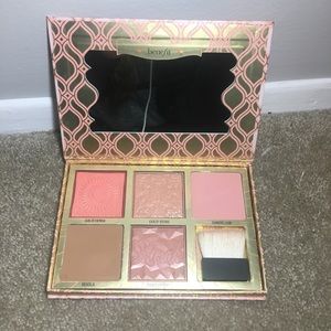 Benefit Blush Bar (limited edition!)